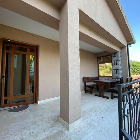 فيربازار Guest House Radoman المظهر الخارجي الصورة